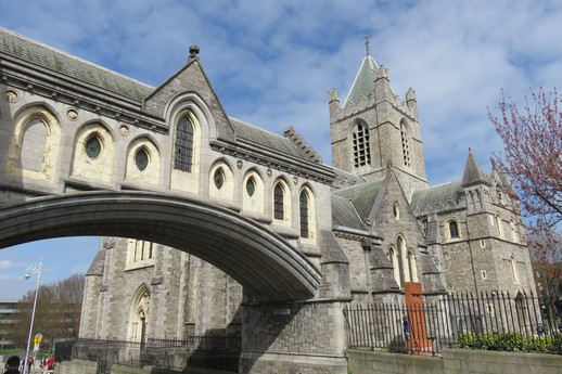 Dublina and Christ Church Cathedral, Dublin