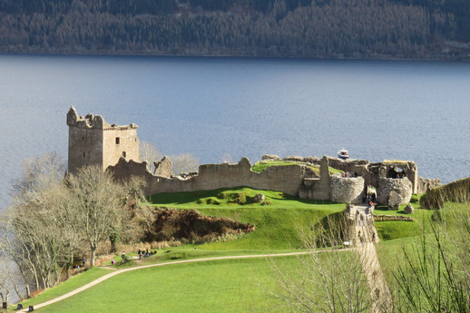 Urquhart Castle on Loch Ness