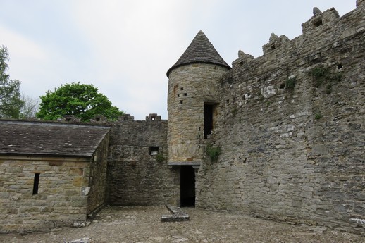 Inner courtyard (ii)